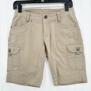 KUHL Shorts Womens 2 Splash Cargo Short 10" Bermuda Beige Khaki Hiking Gorpcore
